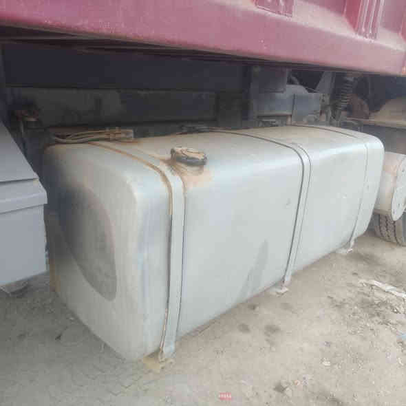 سلام عليكم عندي تانكي كاز اللبيع800 لتر طول متر80مكان بغداد العبيدي رقم ***********
