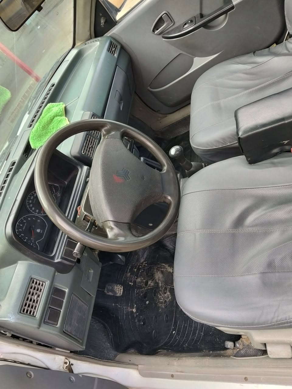 سايبا مديل 10سياره جاهزه مكينه كير  مكان بغداد شعلة سعره 40 ***********
