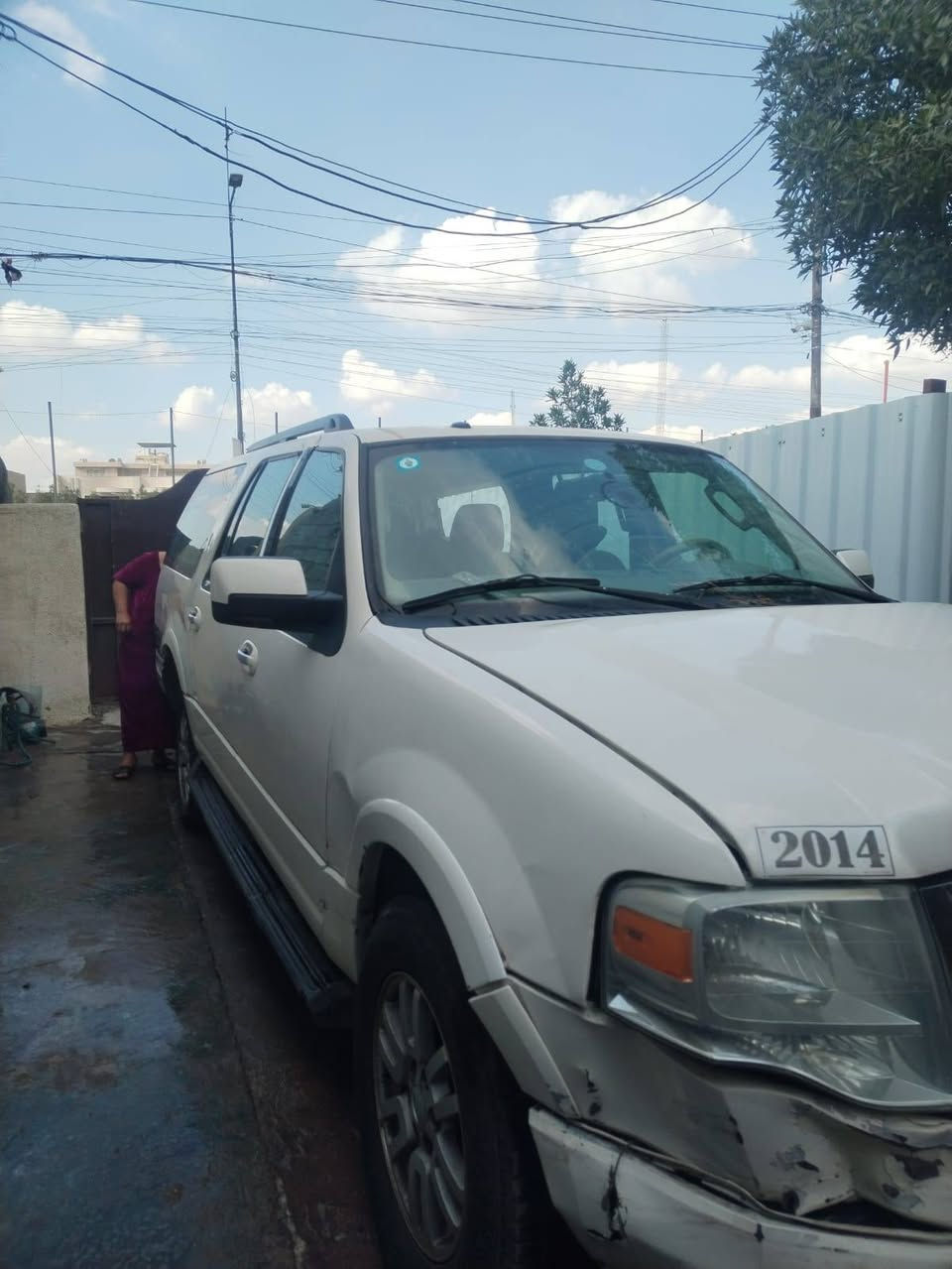 السلام عليكم فورد اكبديشن
2011  رقم بغداد أجرة
كير ومحرك لوك جديد
والضربة موضحه بالفديو
العنوان بغداد حي المعلمين
السعر53
للاستفسار الاتصال ع الرقم
***********
***********
