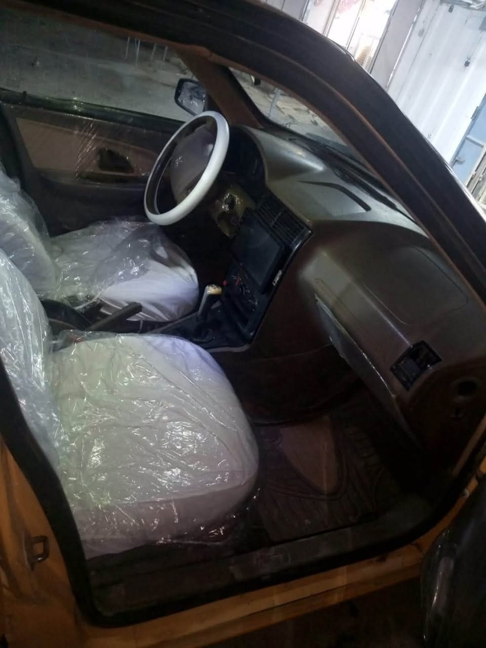 السلام عليكم سيارة بيجو لميس موديل موديل ١٦ رقم بغداد سيارة مصبوقه حزام جماليه مكينه او كير صلي صبوعين من شديتهن تبريد ثلج 🧊 تحويل ثاني يوم مكاني بغداد سعر ٣٥ بيهه مجال رقم تلفون ***********
