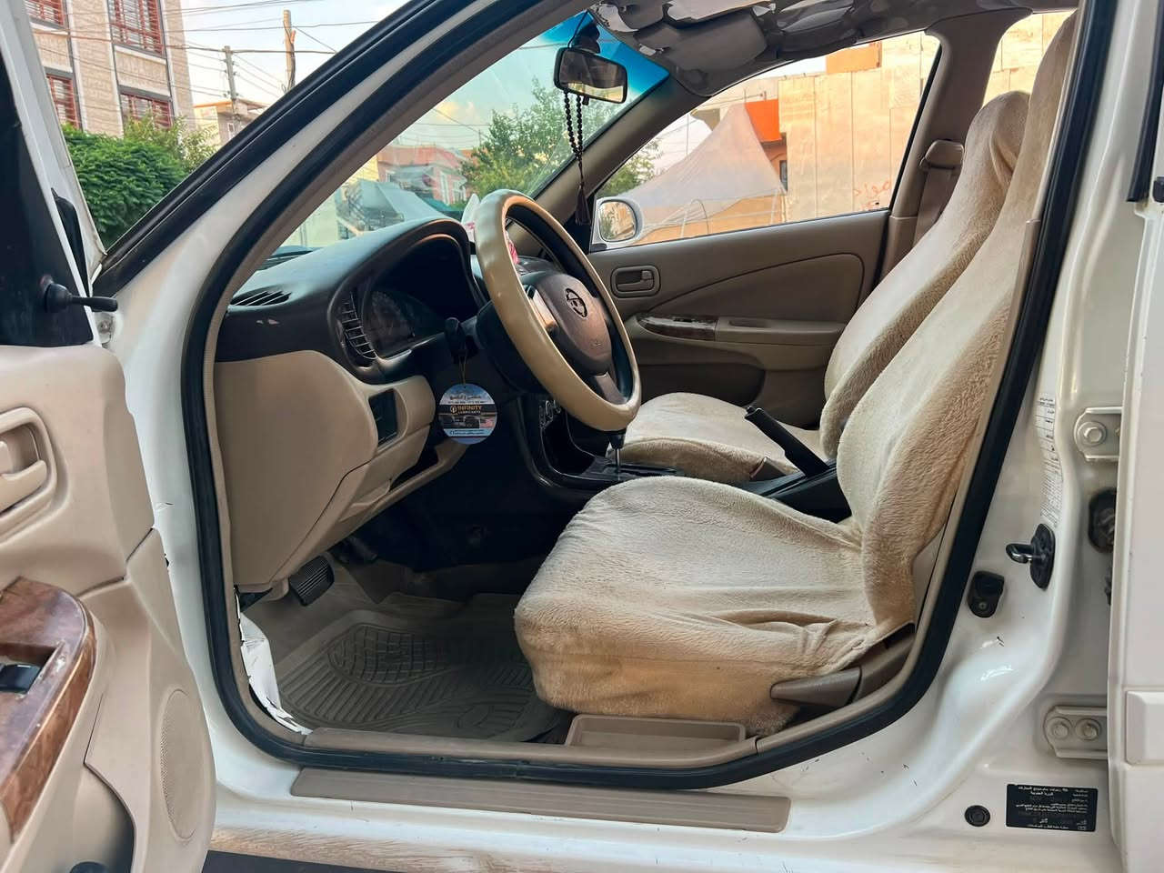 Nissan sunny 2012
دوو پارچە بۆیاخە 
بۆنیت و چەمەلاخی لای سایەق 
دوو دەرگای کارەبایی 
سەیارەکە بەناوی خۆمەوەیە 
ڕەقەم سلێمانیە 
سعری 85 مەجالێکی برایانەشی تیایە 
ڕ.ت.***********


**إذا كنت صاحب هذا الإعلان وتريد حذفه لأي سبب، رجاءا أرسل رسالة إلى الدعم الفني**