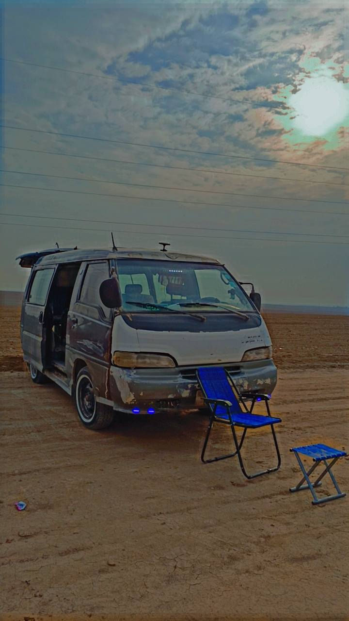 السلام عليكم ورحمة الله
كيه هوانداي للبيع

محرك شرط

كير واكسل شرط 

حداديه جديده 

طخم تايرات جدد

دواخل نضيفه

صدر وره وكدام جديد

ماعايزهه شي 

السعر 24 وبيهاا مجال

رقم ***********
