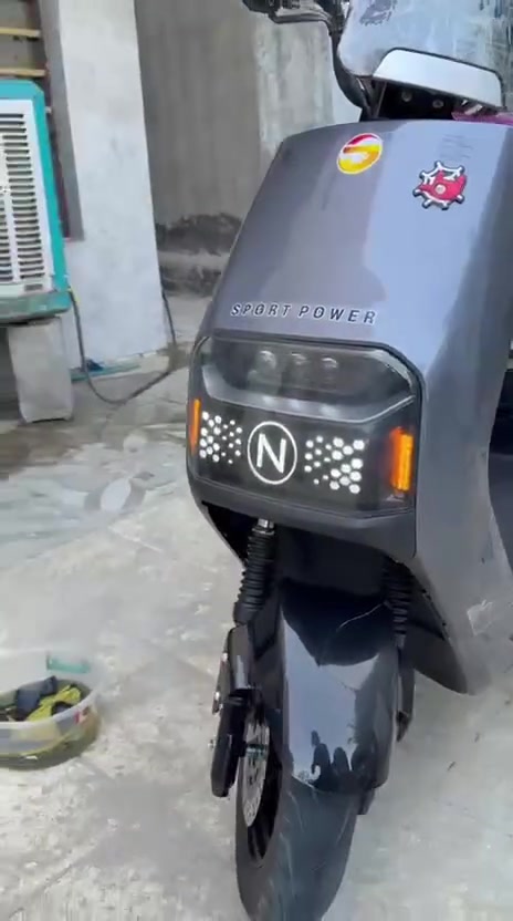 🛵 درجة شحن للبيع صارلي سبوعين من اخذته ونطيك ضمان بل بطاريات
موديل 2026
⚡ملف 2000
🚀 سرعته 80
🔋بطاريات 6
بلتوث 
💸سعره 850 🔒


**إذا كنت صاحب هذا الإعلان وتريد حذفه لأي سبب، رجاءا أرسل رسالة إلى الدعم الفني**