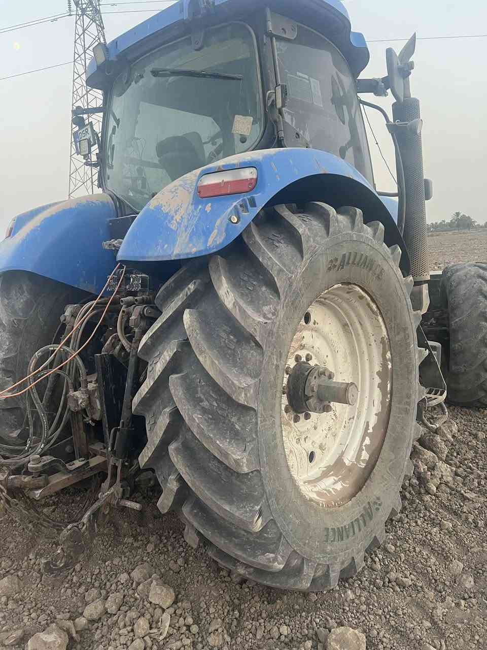 سلام عليكم مكينه البيع موديل ٢٠١١ مكفوله كفاله عمه جاهزه ٧٠٤٠رقم دهوك جديد بسمي ***********
