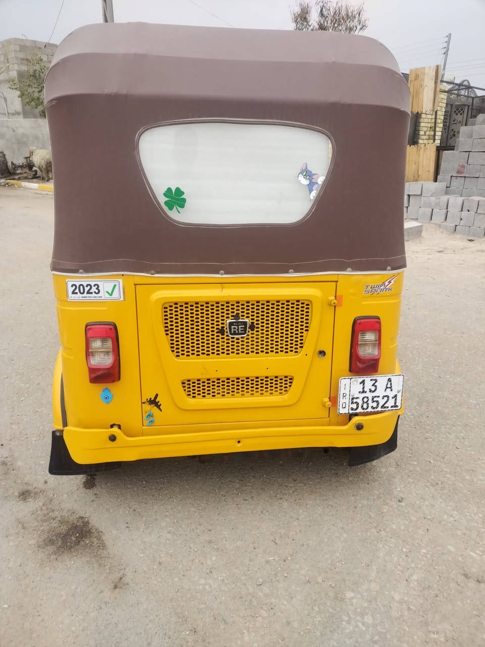 تكتك 2021 للبيع نضيفه  مرقم جاهزه كبل لشارع ربع ماذب عليه تجي وتشوف بعينك السعر 8 وبيه مجال حك الجيه       ***********
