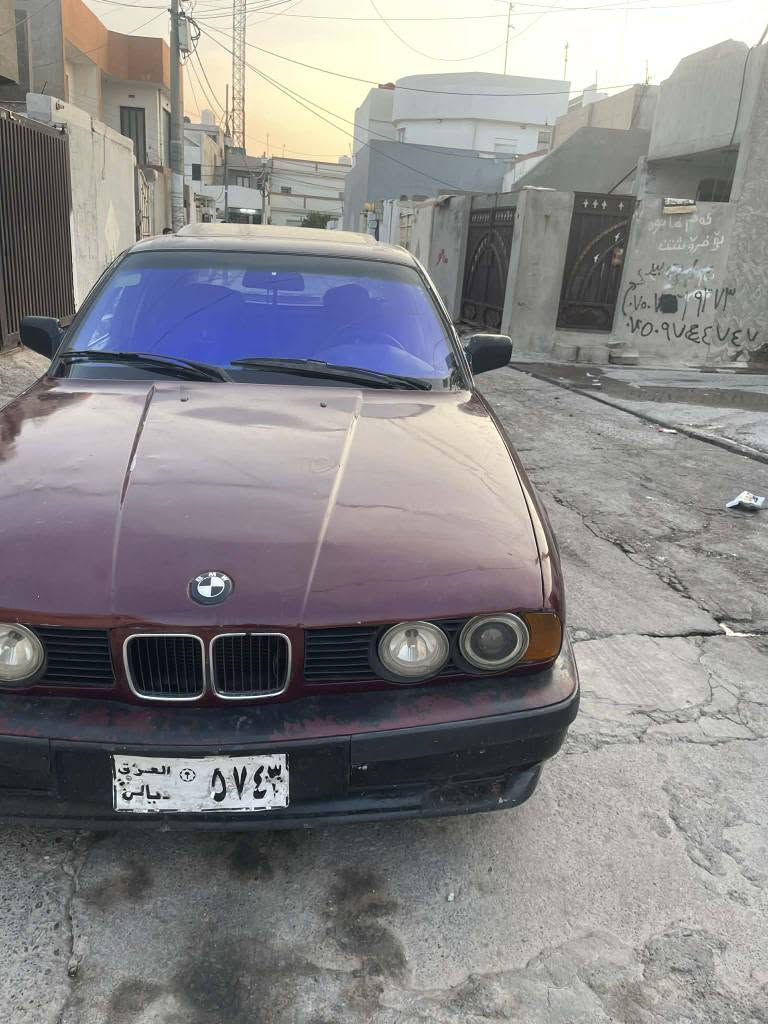 سلاوي خوا له هه مو لايك ئم بئيمه بو فروشتن 525كه بسه كيرو مه كينه به شرت ئاكسلي سبورته زورزوربه قوه ته سياره كه هيج ليدرانه كي نيه بشو بشتي كبسه ته نها سقف موسه سياره كه واجيه به شرتي ئولياتي أربيل, العراق


**إذا كنت صاحب هذا الإعلان وتريد حذفه لأي سبب، رجاءا أرسل رسالة إلى الدعم الفني**