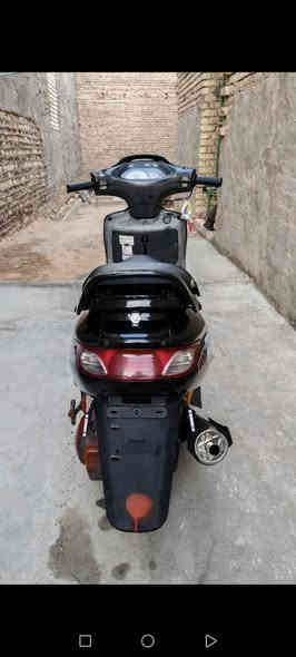 السلام عليكم 🫡 
فراشة فحل السعر ( ٥٥٠ ) وبيها مجال 
دراجه برغي معايزه شغال كلشي 
بيها شلعه ومعدل يخبلن 
مكفوله دراجه من الفتح 
اليحب يتصل ***********
