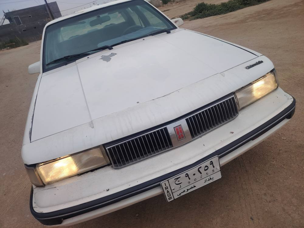 اولدز 90 رقم بغداد الماني مشروع وطني كير محرك 3400 جدد مكفوله من الضرر والصبغ غرفه جديده تدفئه تبريد ثلج حداديه جديده تراي حلو وين ميعجبك مابيها نقص السعر 38$ وبيها مجال بسيط مكاني بابل الحصوة *********** حلة, بابل
