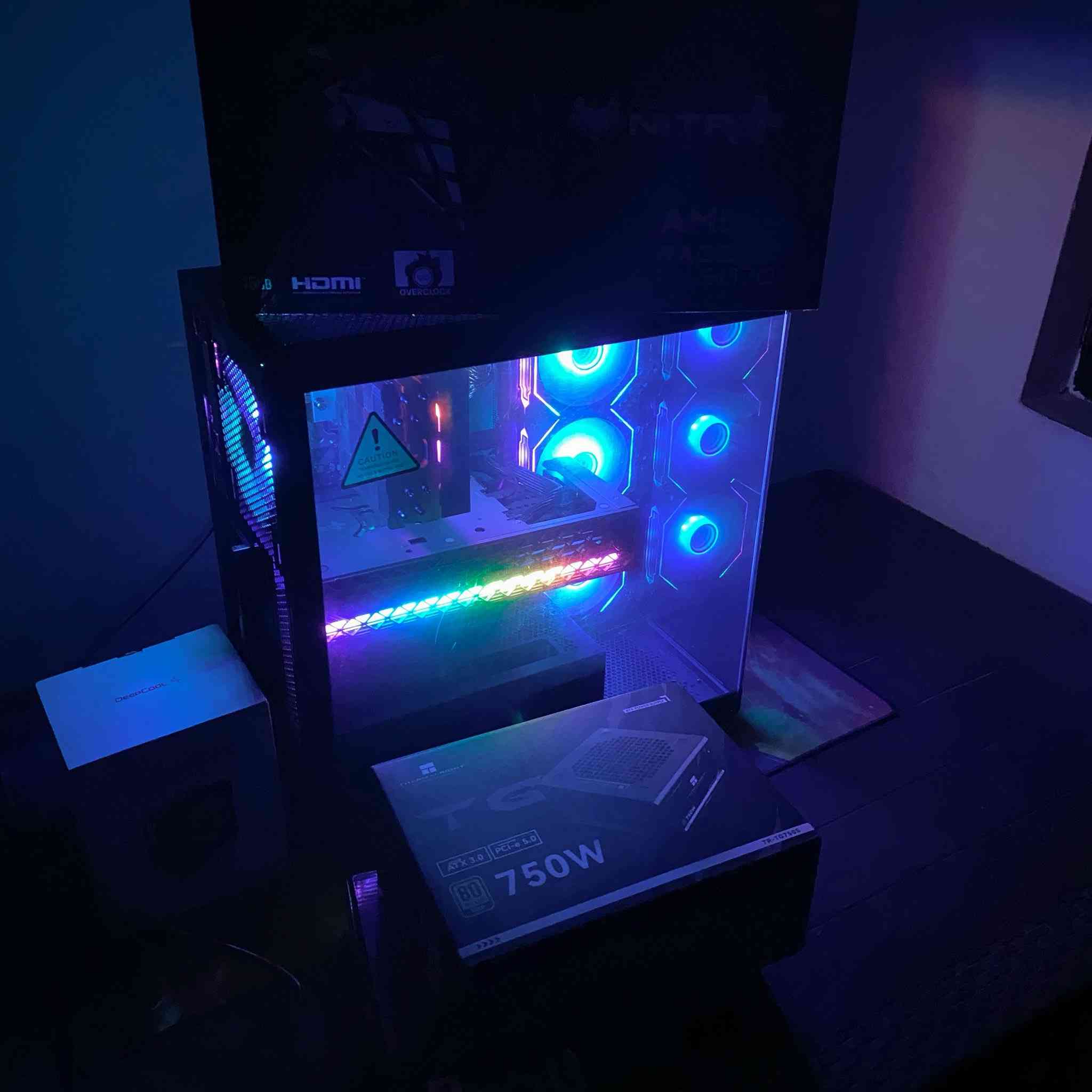 سلام عليكم جهاز بيسي للبيع استخدام شهر واحد فقط الله شاهد بعدة حتى الكيس بالچيس  بعدة 

سبب البيع السفر

🛑المواصفات ب اخر صورة 🛑

🛑السعر مليون و 750 وبي مجال انشالله🛑

التواصل واتساب 

مكاني بغداد حي جامعة

***********
