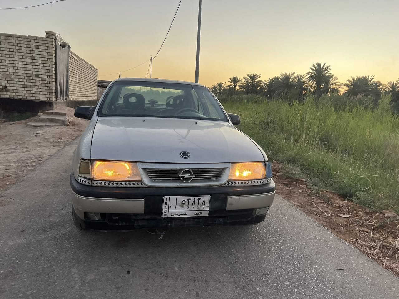 سلام عليكم سياره ابل فكتره 
مكينه بل باكيت ستوني شاده 
رقم نجف مداور ثاني يوم 
سياره حلوه جاهزه من كلشي سعر 27ورقه وبيه مجال  
مكان السياره كوفه رقم الهاتف ***********
