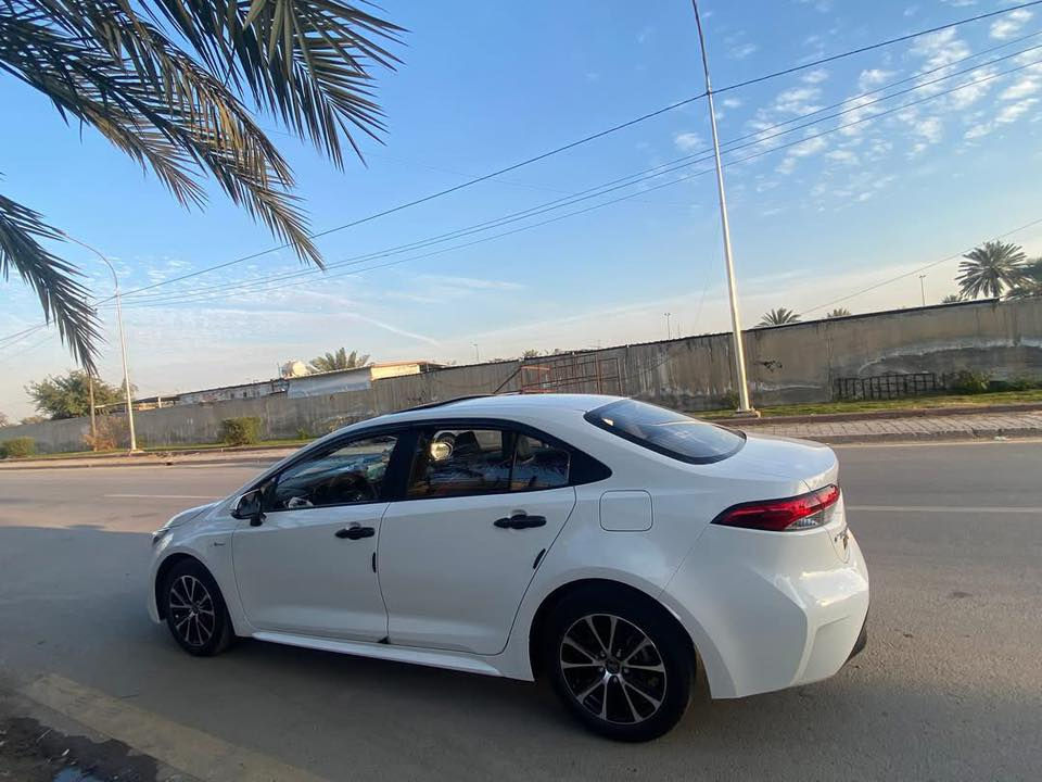 السلام عليكم 
كورلا هايبرد الشكل الامريكي 2025
مكفولة كفالة عامة 
محرك 1800 HEV 
ماشية 14 الف 
مواصفات فول 1/1 
بصمة 
سلايت روف 
دخول ذكي 
اشاير ب المري 
لايت زينون 
رادار امامي 
تحديد مسار 
عداد ديجتل 
هندبريك بصمة + اوتو هولد 
قطعتين تبريد 
شاشة + كامرا خلفية 
كار بلي 
تبريد قطعتين 
كشن جلد احمر 🔥 + كرسي كهرباء 
وبقية المواصفات المعروفة 
السعر 158 ومجال بسيط جدا حك الجية
العنوان بغداد الكرخ العامرية 
بيع فقط بدون مراوس 
*********** للتواصل
