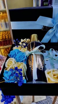 بكجات هدايا • عطور فخمة • تغليف راقي