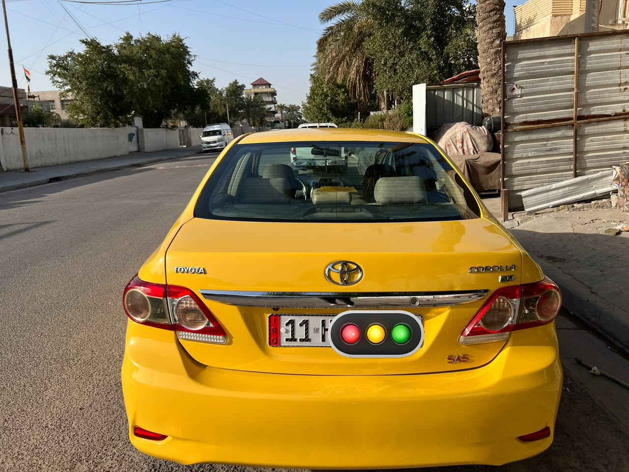 السلام عليكم كورلا للبيع موديل ١٣مكينه كير مكفولات تبريد ثلج تخم تاير جديد مدوشمه كشنات شاشه كامره سياره جاهزه مال جنايه رقم بغداد جديد باسمي تحويل ثاني يوم سياره احله من صوره السعر ١١٨ مكان سياره بغداد رقم صاحبه ***********
