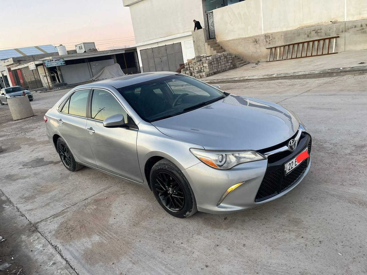 تویوتا کامري موديل 2017 LE للبيع فقط ،
سياره ضررها جانبي بجم وخلف كبس بدون دواخل ،
4 قطع بي صبغ ، محرك ،كير ، حداديه طخم كلها شرط ،
رقم جدید و سنويه منتهيه سنة  2024 تحویل ب شرط ،
السعر :-  128 $ وبیها مجال عنوان بردرش بین عقرە و موصل ،
 ،،،،،،،،،،،،،،،،،،، *********** ،،،،،،،،،، واتساب + فایبر ،،،،،،،،،،،،،
