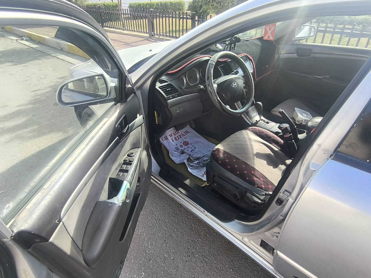 السلام عليكم سوناتا 2010 امريكي
سياره صبغ عام   محرك 2400  رقم الانبار  88 وبيه مجال مكان الانبار قرب شارع نخيل تحويل مباشر الاتصال رقم الهاتف ***********
