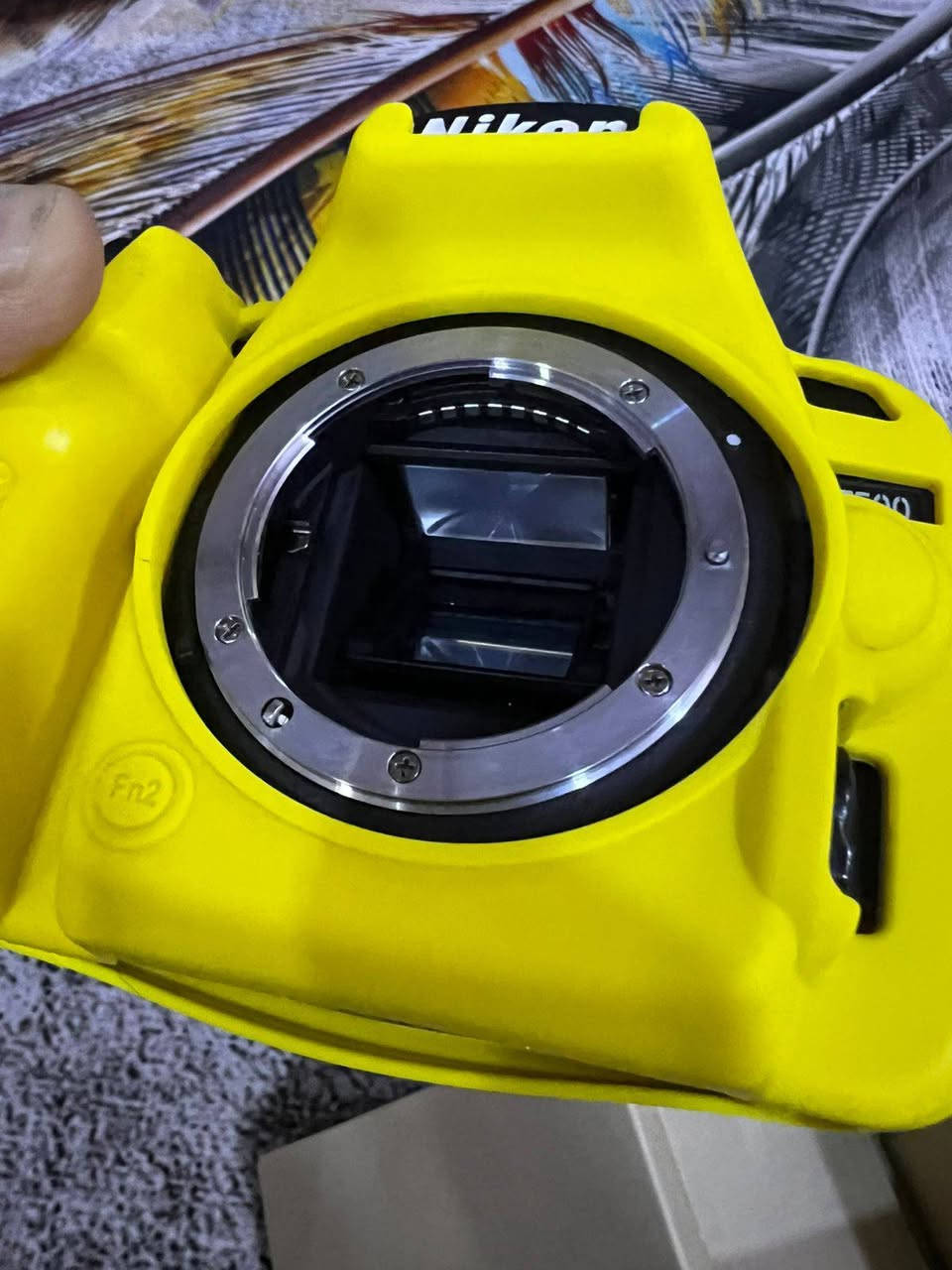 نيكون 7500 نضافة فول + مكفوله من كلشي للبيع مع كارتونتها وجميع ملحقاتها *********** او خاص
