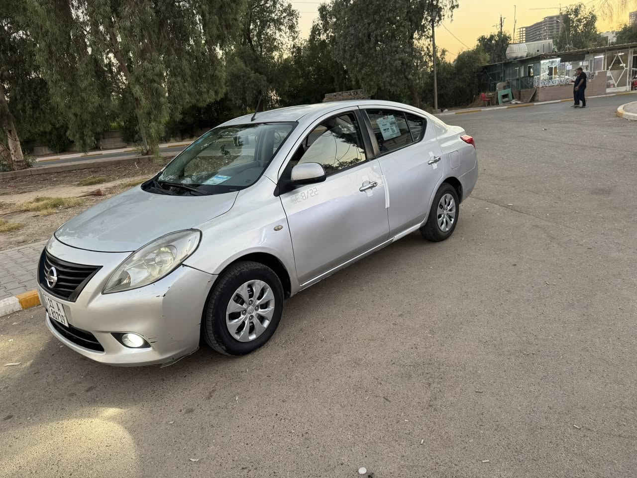 للبيع نيسان سني هندي ٢٠١٣لسيارة جاهزة من كلشي رقم بغداد بسمي هزة جديدة كير مكينة تبريد خير من الله منظومة زنون اصلية لسيارة بيها مكانات صبغ ابيع احزام السعر ٧٣ وبيها مجال جداً بسيط مكاني بغداد الدورة تقاطع المصافي للستفسار ***********
