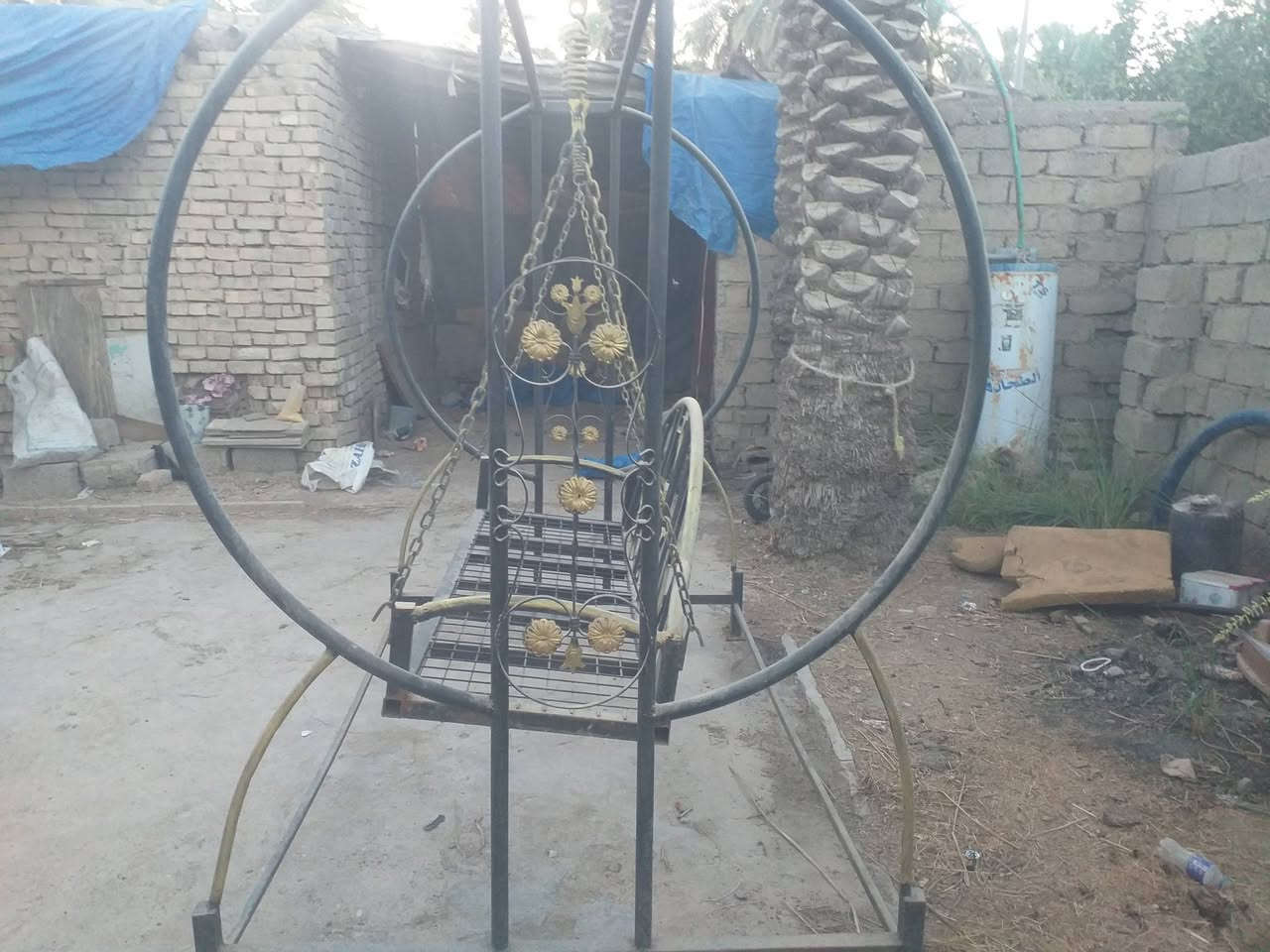 سلام عليكم عندي مرجوحة للبيع سعر ٢٥٠ وبيها مجال بسيط رقمي *********** مكاني لحديد
