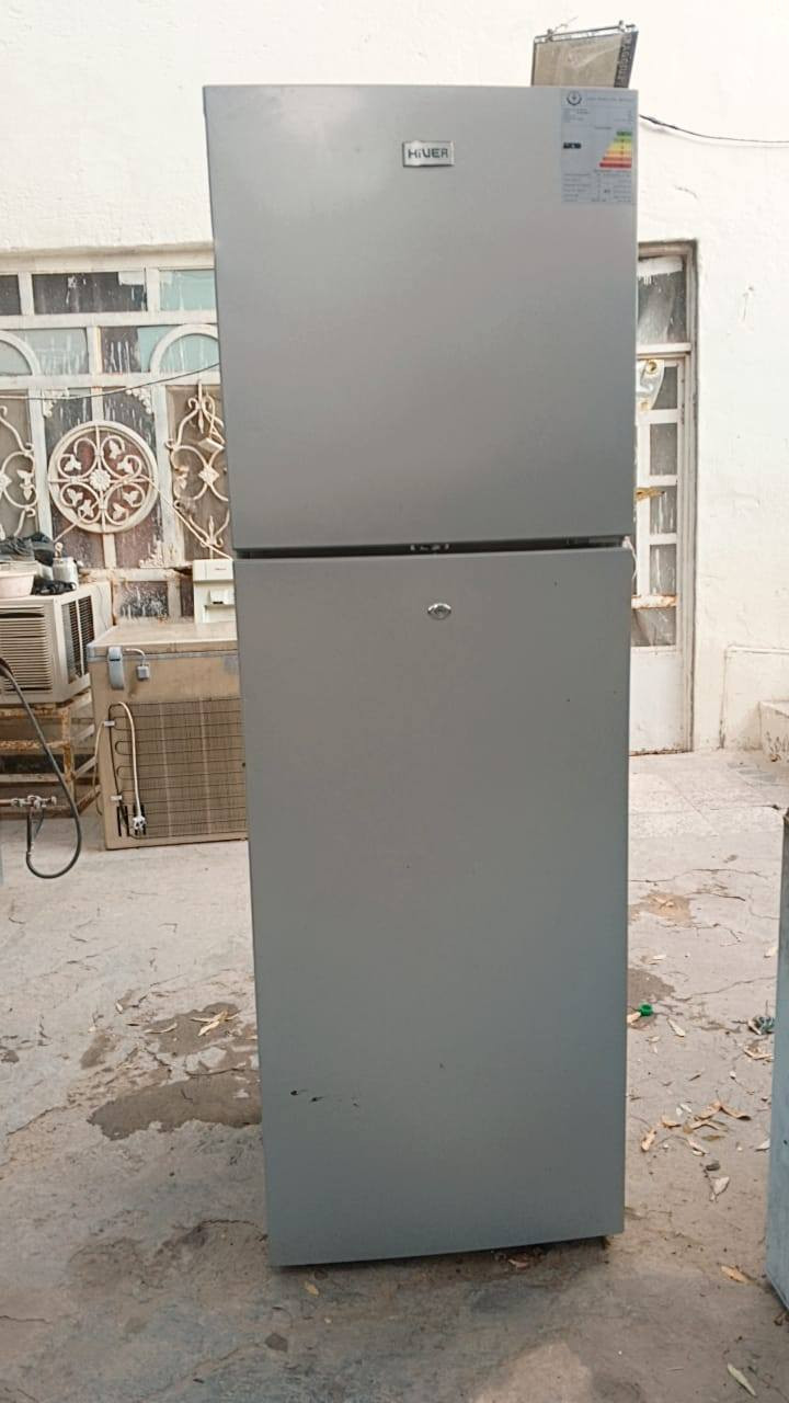 السلام عليكم ثلاجة البيع مستعمله 3 اشهر فقط حجم كبير مثل ماموضح كدامكم بلصوره ماخذتها 650 الله شاهد ريدها ب300 قفل مكانها كربلاء خلف مركز الشرطه


**إذا كنت صاحب هذا الإعلان وتريد حذفه لأي سبب، رجاءا أرسل رسالة إلى الدعم الفني**