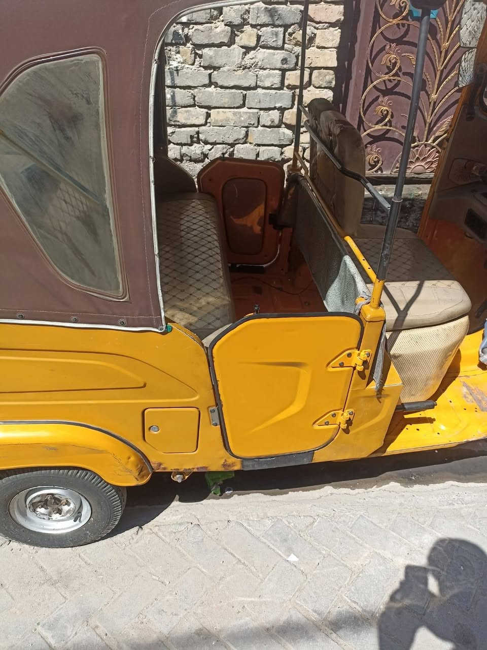 تكتك 21 نضيفه *********** رقمي مدينة ب8 وربع وبيها مجال بسيط
