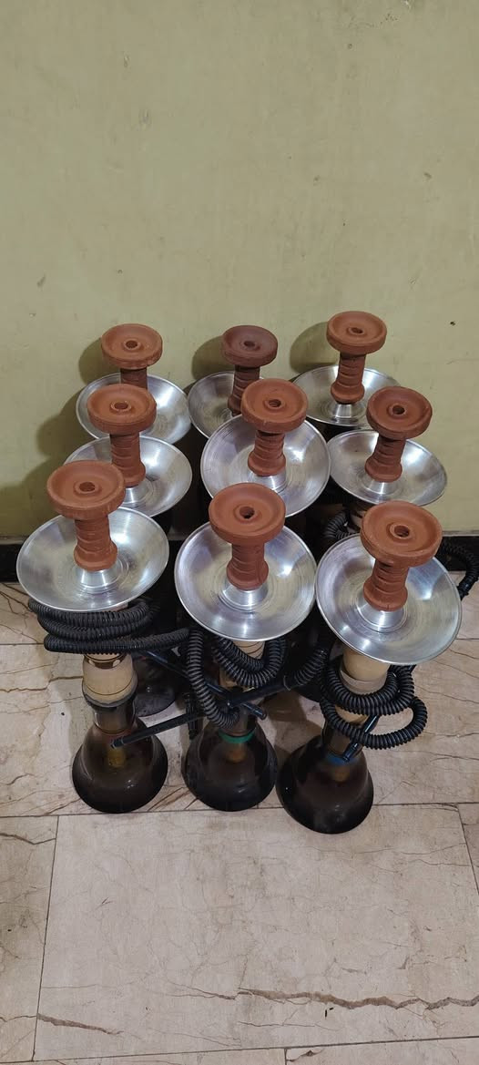 السلام عليكم نراكيل للبيع
سعر النركيلة 6 الف و بيهة مجال بسيط اذا شلع اخر شي بقن ذني تصفية تلحك لو ما تلحك 
اكو مطبوعات و اكو لا ما مطبوعات
مكاني البلديات / شارع الغسل 
***********
