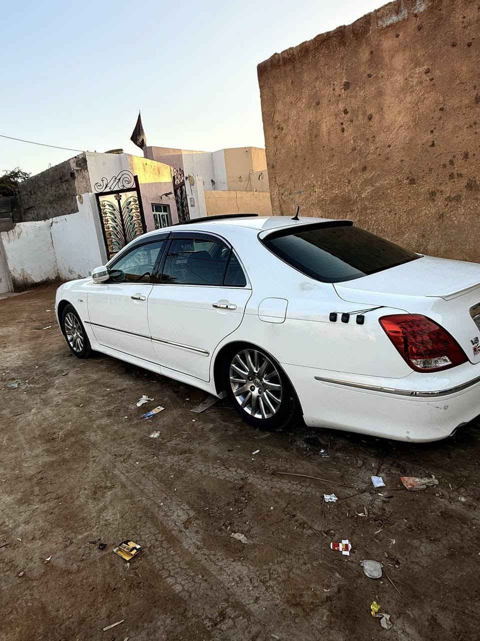 سلام عليكم ماجسته موديل 2005  اصل فول واحد ع واحد كصه قماره فقط خمس دكم حداديه جديده داخل اسود ملكي رقم قادسية بسمي مبيعات وكاله ثاني يوم اسويلك السعر اتصل وتدلل الستفسار ***********
