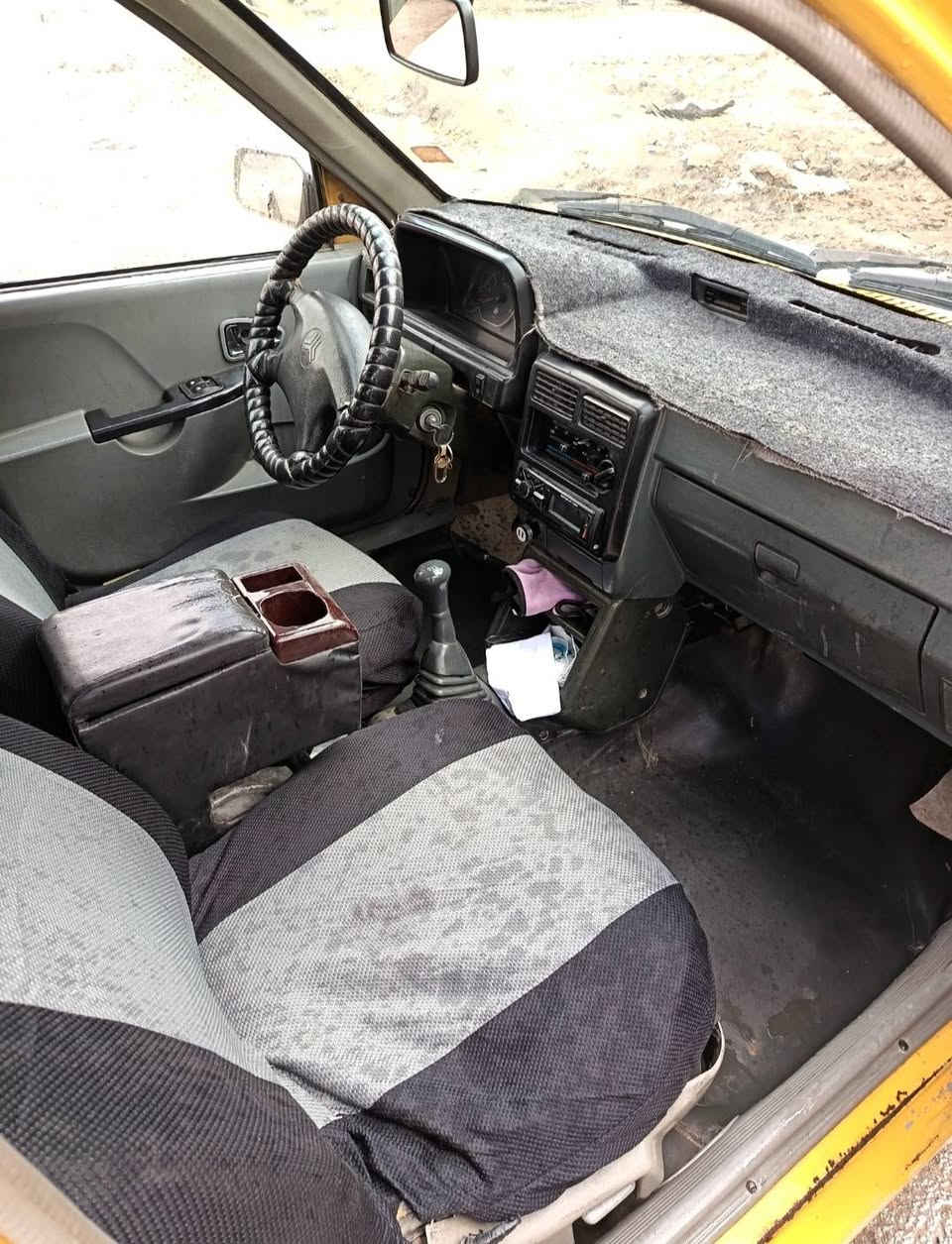 سايبا ٢٠١٠
شواصي شرط
محرك لاصرف لاتفخ
صاحبه موجود بل موصل
طخم كلو جديد مبدل
تواير جديد
سنويه ضايعا مستنسخ موجود وصاحبها حاضر من طلع بدل ضايع
كابون شرط ماطلع الها
١٦ ورقه
***********
