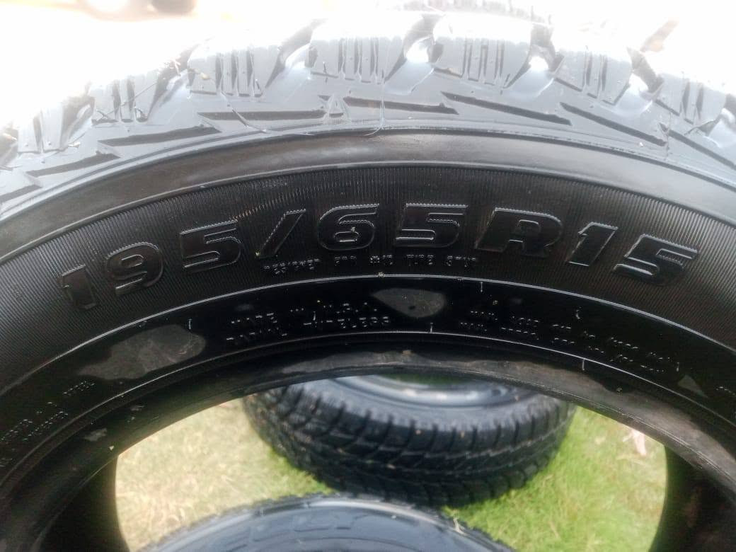 تخم تاير استعمال 10 ايام 
الحجم 195/65R15 
مكاني الديوانية 
السعر 90 / موجود خاص


**إذا كنت صاحب هذا الإعلان وتريد حذفه لأي سبب، رجاءا أرسل رسالة إلى الدعم الفني**