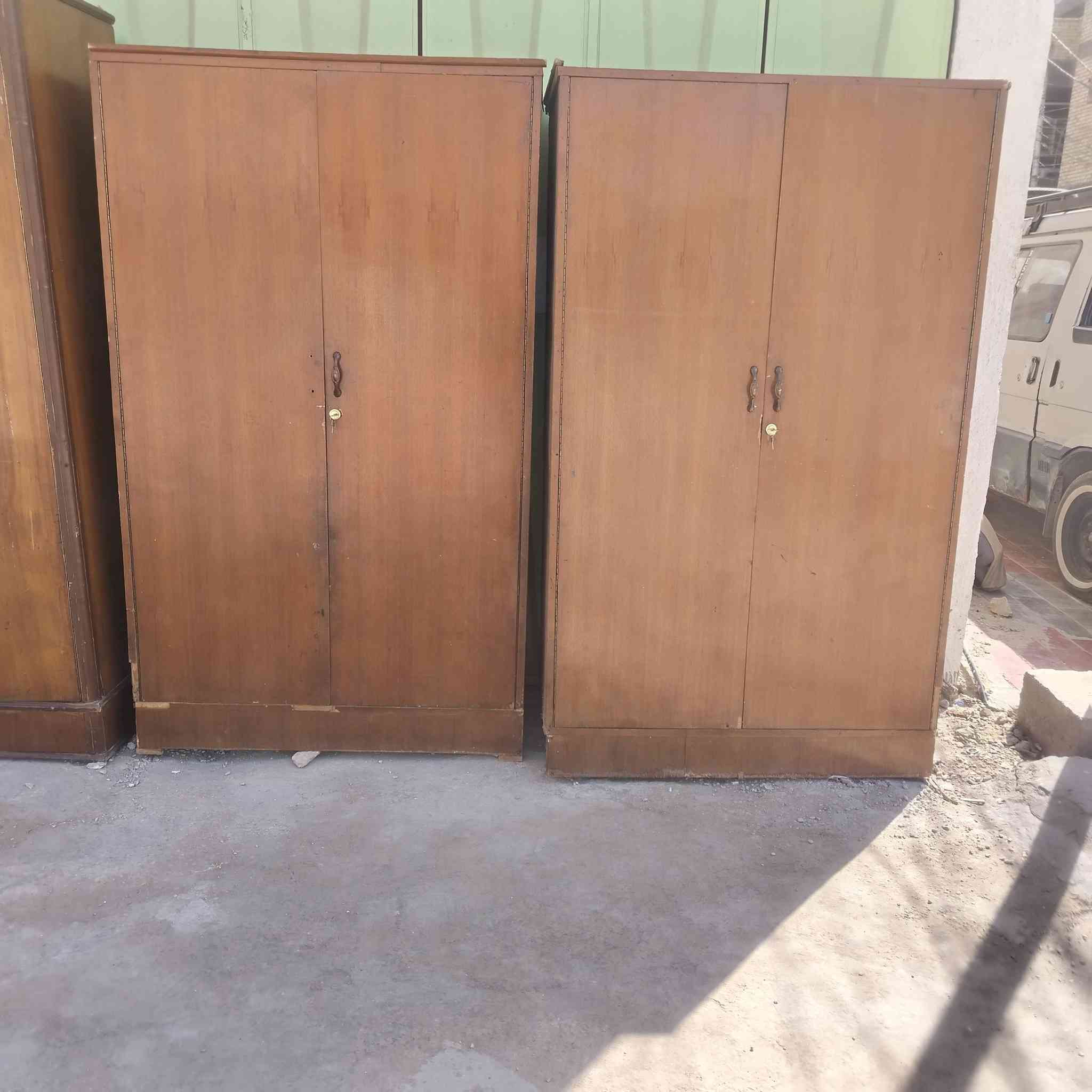 كربلاء حي النضال واتساب ***********
كنتور ابو ٢ سعره 55
ميز مرايا سعره ٤٠
