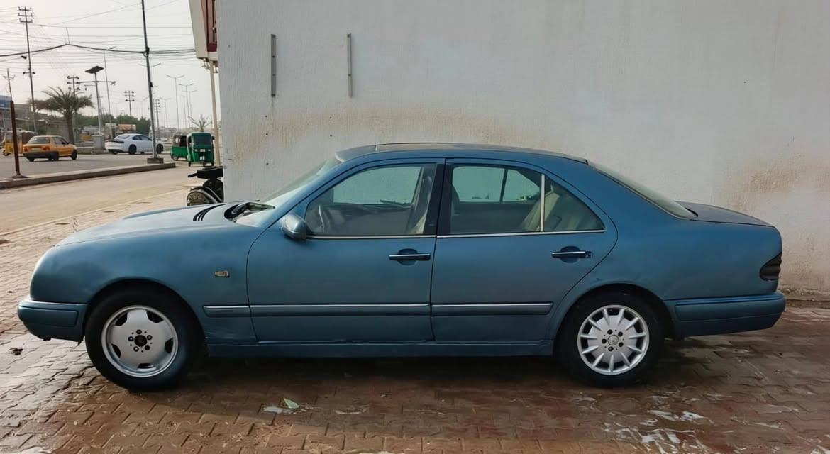 السلام عليكم للبيع مارسدس أم عيون موديل ٩٦
السياره محرك ٣٠٠٠ 
السعر ٣٢
العنوان ميسان العماره
***********
