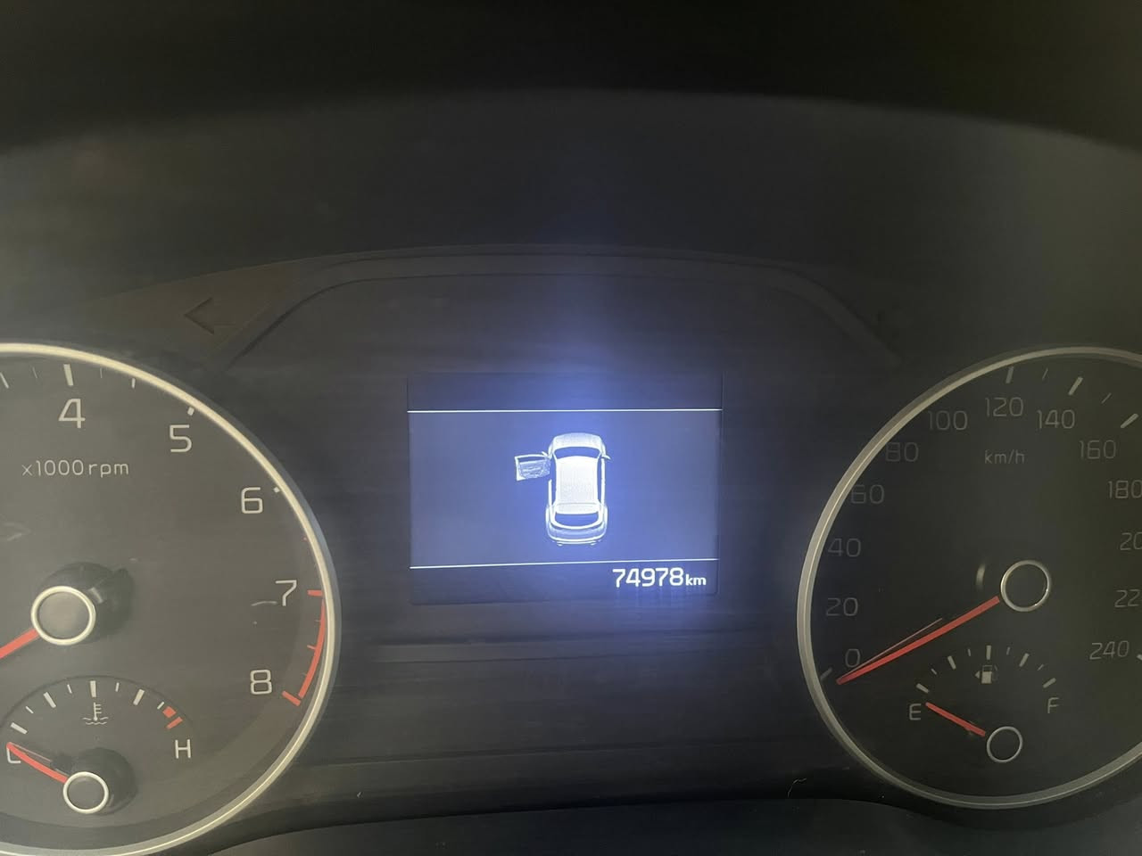 كيا سبورتج 2020 بسمي رقم بغداد بيه ربع دعاميه الاماميه مصبوغه  سعره 205 ***********
