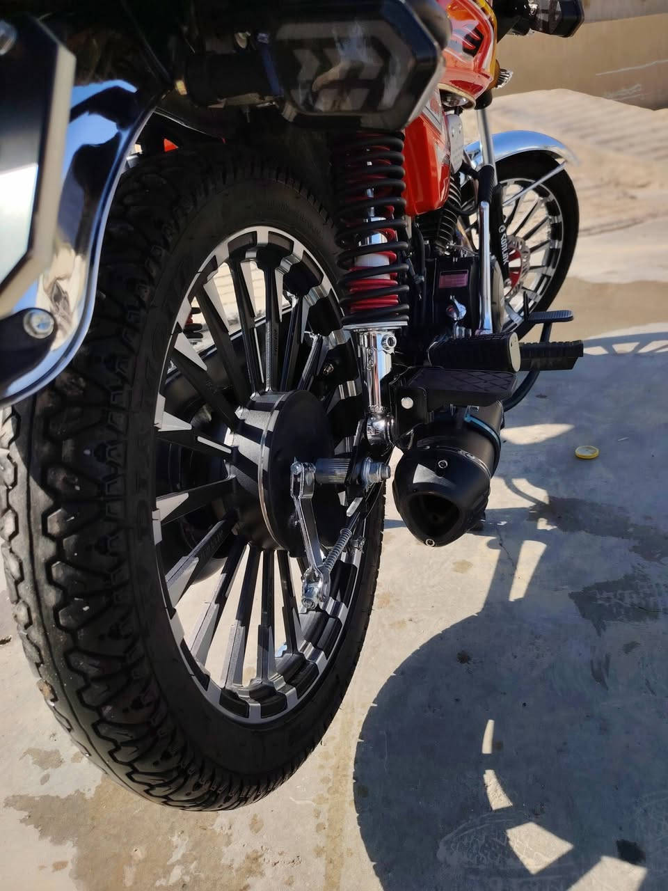 سونلينك محرك ٢٠٠ موديل٢٠٢٥  كلشي نضيف وشرط ٨٠٠ بي مجال
***********
