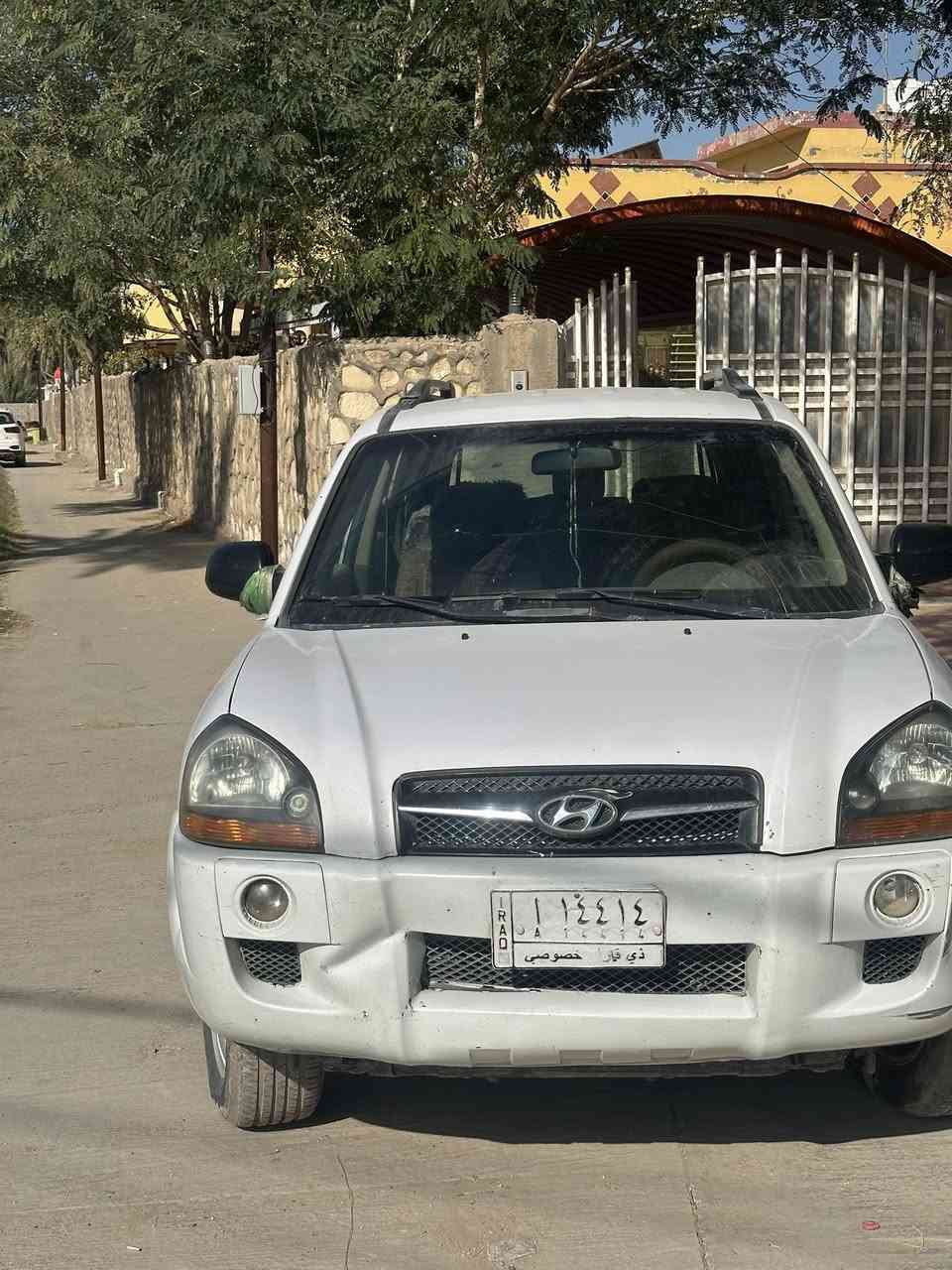 توكسان موديل 2010ب اسمي سياره سنويه صاقطه 
كفاله عامه سياره مابيه غير شبرين صبغ بالجنطه كير ومكينه خير من الله مكان سياره بابل القاسم
السعر 115وبيه مجال  الاستفسار الاتصال ***********
