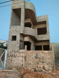 بيت طابقين مع بيتونه  المساحه 100م عرفة نوم + هول + استقبال +صحيات داخ...