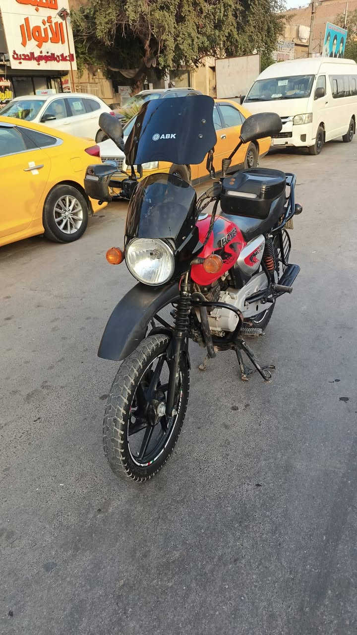 سلام عليكم بوكسر للبيع 2022
رقم انكليزي بغداد بسمي كهرباءيات كلهة شغالة عليهة ادامة كاملة مابيهة اي نقص باتري من شركت بيم ابو الحاسبة تايرات جدد تايلندي اصلي واي تفاصيل بلخدمة مكان بغداد الشعب *********** دراجة احتاجيت    فلو س علمود ابيع ورقم بغداد وحلو (١٧١٥٥) دراجة مرتبة وحلوة وبلعافية علة لي يخذهة متوفر واتساب         السعر 2700 وبيهة مجال
