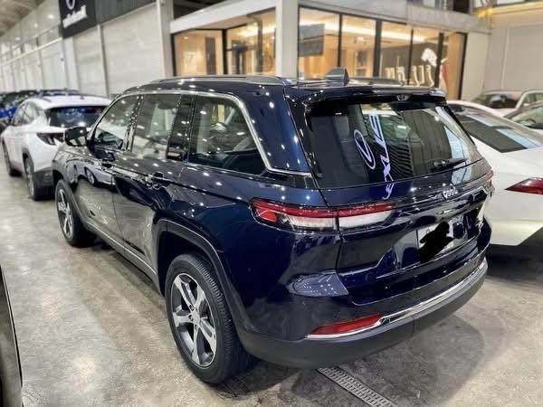 Jeep Wrangler 4xe 2023

سەیارەکە پاکە گێرو مەکینەی مەزبووتە بە شەرتی فەحس زور تازە ماوەتەوە 

نرخ : لە کومێنت ژمارە یەک بنوسە راستەوخو بوت دێت

***********
بو بینینی بابەتی زیاتر فولومان بکەن ✅
