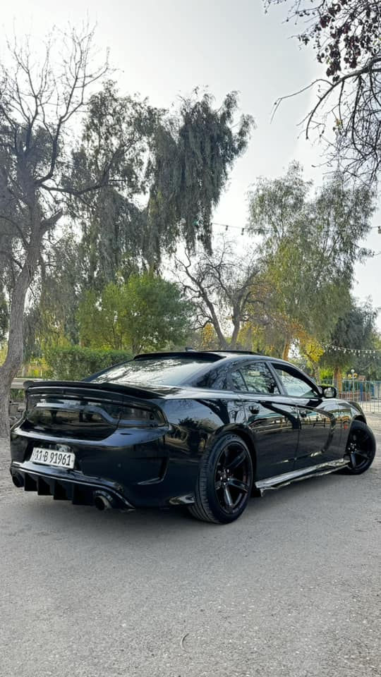 دودج چارجر SRT6400🖤
فول مواصفات موديل 2017 بدون صبغ
فتحة سلايد
رادار جانبي 
رادار خلفي 
خزن كشنات تدفئه تبريد
كشنات حضن كنتاره وجلد
كشنات كهرباء
دمام خلفي +سماعات بالابواب الخلفيه
ويل نجمه اصلي +تخم تاير 
عليها هواي اضافات 
ماشيه 78

شوته 
هدرز ڤورتك صوته طرب🎼
منضومة ميثانول
بلكات ريسنك
ولف حماوه ريسنك
بوبات اكزوزت 
كفرات مري باتمان
لحية اماميه 
لد متغير اصلي
دواخل كاربون فايبر 
زعانف جانبيه 
دفيوزر 
بسعر مناسب 180وبيها مجال بسيط
رقمي :-***********

