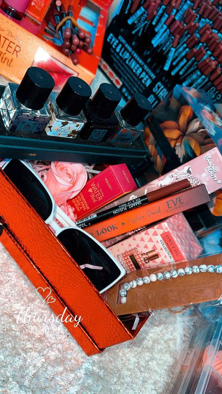 وفرتلكم بوكسات هداية لعيد الحب بأسعار مناسبة وحسب الطلب 🌸


**إذا كنت صاحب هذا الإعلان وتريد حذفه لأي سبب، رجاءا أرسل رسالة إلى الدعم الفني**