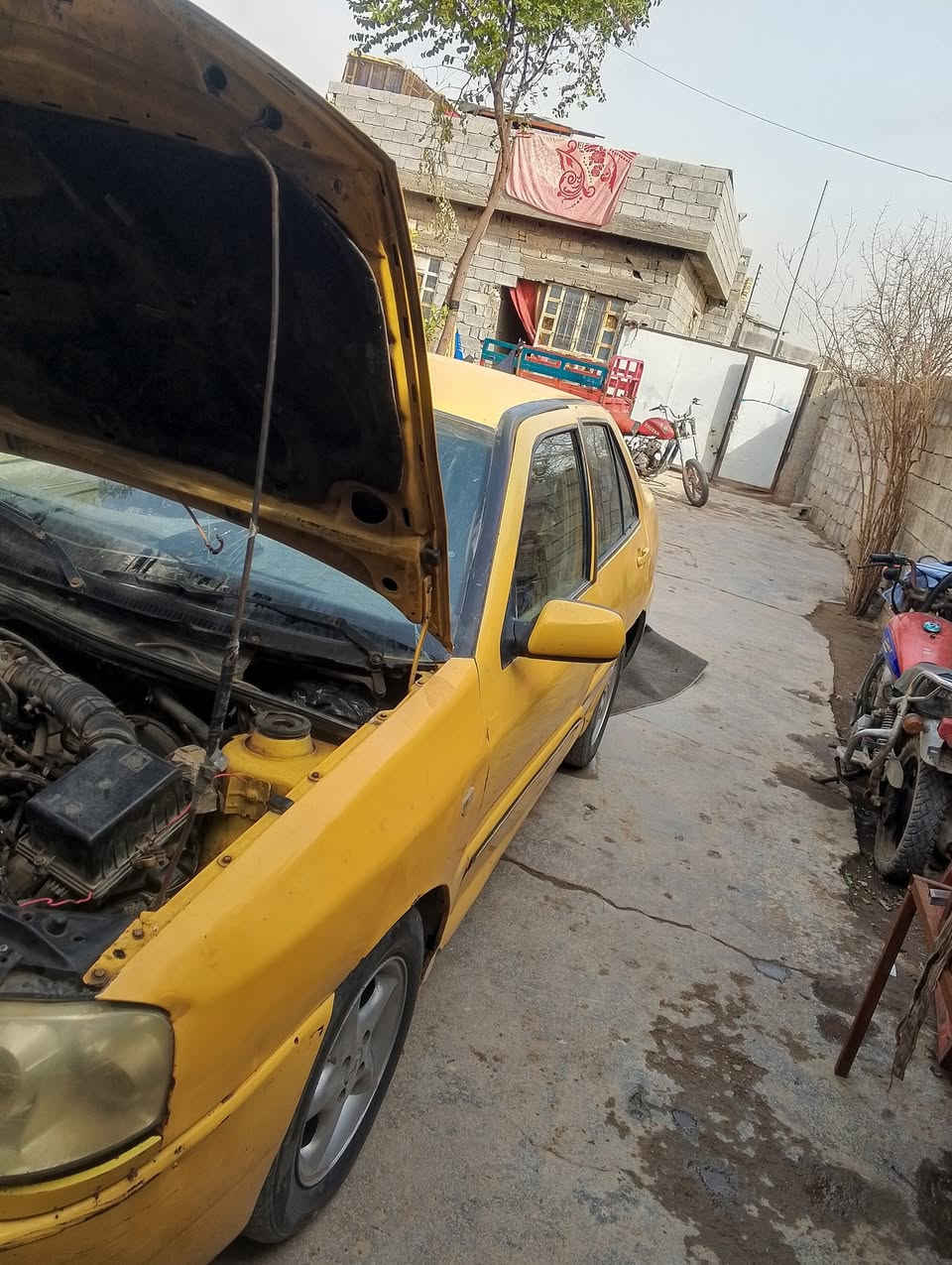 يا الله من رخصه الادمن سياره شيري 2010 جير محرك كورولا رقم مصفر من هيئه ومن كل الغرامت سياره مال شغل الرقم بغداد تواصل استفسار على هذا الرقم ***********
