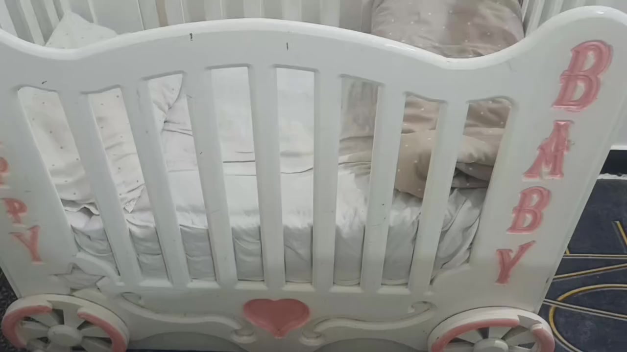 جربية اطفال للبيع تكفي الحد عمر سنتين سعر 100 شغل نجاره مو جاهز


**إذا كنت صاحب هذا الإعلان وتريد حذفه لأي سبب، رجاءا أرسل رسالة إلى الدعم الفني**