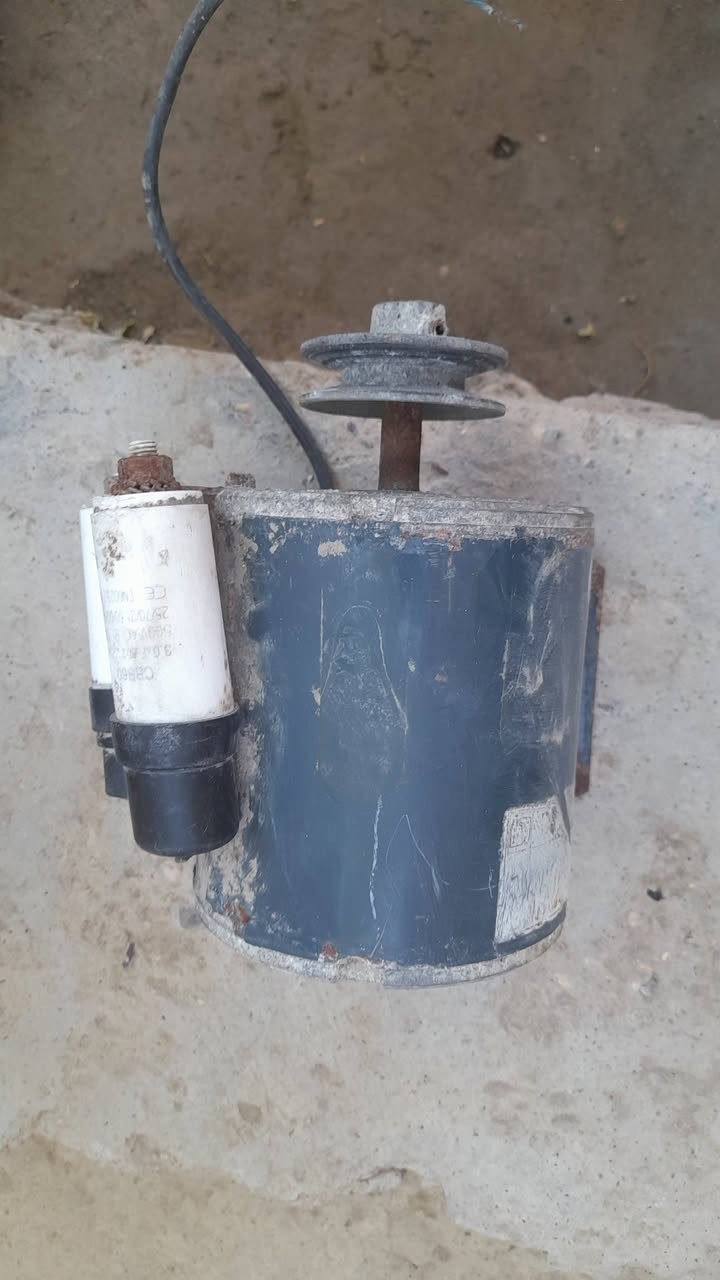 مواطير ثنين للبيع السعر ٤٠الف وبيهن مجال المكان بغداد المشتل


**إذا كنت صاحب هذا الإعلان وتريد حذفه لأي سبب، رجاءا أرسل رسالة إلى الدعم الفني**