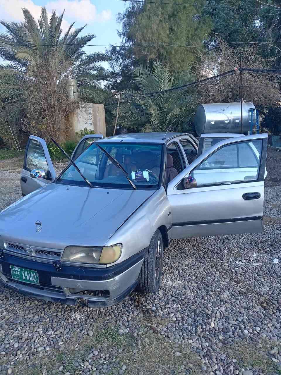 سلام عليكم
سني نيسان
للبيع سياره جاهزه
ترايك وين من تريد مثل ما م و ضح بل صوره 
اسعر 27$وبيها مجال قليل  فحص 

اتصل ودلل مو شراي لا تتصل
***********
