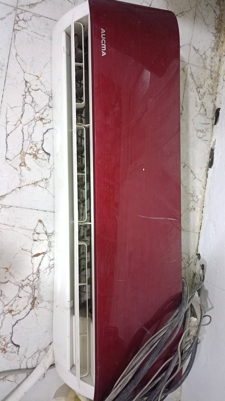 سبلت طنين للبيع تبريد ثلج
سبلت AUCMA طنين  للبيع ما طاب تصحليح تبريد ثلج 
السعر 350


**إذا كنت صاحب هذا الإعلان وتريد حذفه لأي سبب، رجاءا أرسل رسالة إلى الدعم الفني**