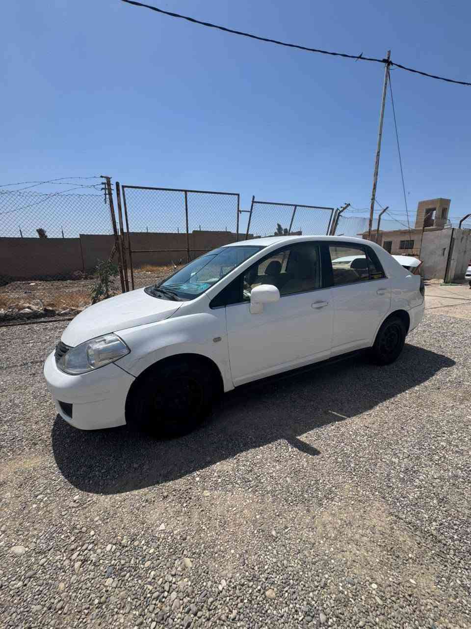 نيسان تيدا ياباني للبيع او المراوس
كير عادي محرك ١٥
بطاقة بانزين
سنويه لل٢٧ بسمي السنويه
قفل مركزي 
كهربائيات كامل فول
صدر جديد 
تبريد ثلج  
تدفئة 
شرط الگير والمحرك شرط التحويل 
السعر٦٥ وبيها مجال شويه
تفاصيل أكثر ***********
[hidden information] ديبيس, كركوك
