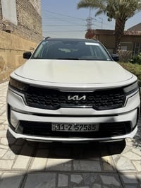 سيارة سورنتو للبيع 2023 فول مواصفات للاستفسار 07702675562