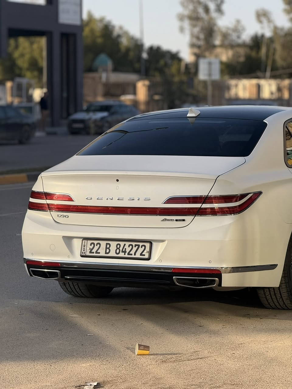 السلام عليكم حبايب 
الفخامه 
G90 
2022 
8 سلندر سياره جديده 
فول مواصفات معروفه مواصفات 
شنو بالم بيها 
سياره جديده ومكفوله 
مغلفه ppf ضمان 10 سنوات
سياره تعتبر كلين فقط شبر صبغ 
صور حادث بالمنشور 
مكان السياره حله 
سعرها 390 
***********
