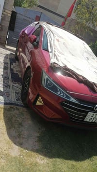 عندي النترا 19 حمرة اريد ابيعهة سعرهة 110 قفل فقط بنيد مبدل بدون دواخل...