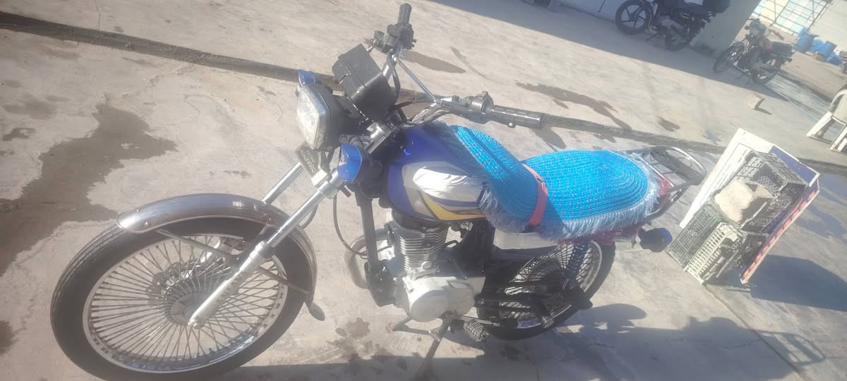 السلام علیکم دراجه اللبيع.  سولنك مديل 22. او مراوس   بريضي  نضفه فول شوفت عينك ما مفتوح. مكان خانقين  رقم او خاص ***********
