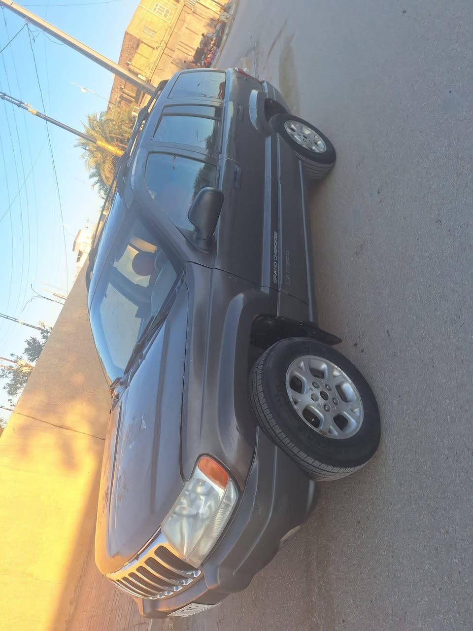 جيب موديل ٢٠٠٠ سنوية جديدة لل ٢٨ جاهزة شرط التحويل مكينة  vvt جديد تخم تاير جديد مكانهة  السماوة / الرميثة / ***********/ السعر ٥٥ وبيهة مجال بسيط
