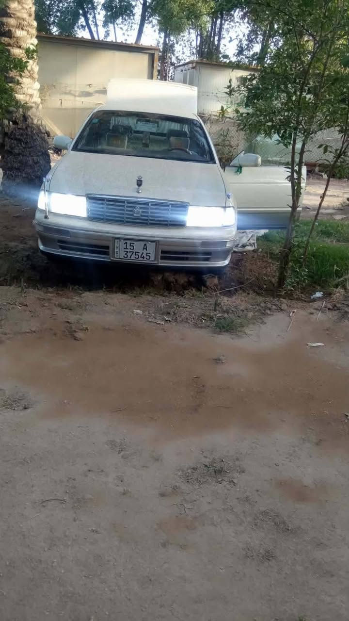 سلام عليكم سياره بطه مديل 95 للبيع محرك وكير جديد حداديه وصدر امامي خلفي كله جديد سياره جديده بمعنى الكلمه رقم الانبار بسمي سنويه وهزه جديد سياره نشطه وجديد مكفوله من الكصه والنقل جثه والعيب الشرعي والاصوليات باقي التفاصيل على هاذه الرقم ***********مكاني بابل الحمزه الغربي قرب ظاهر ومضهر
